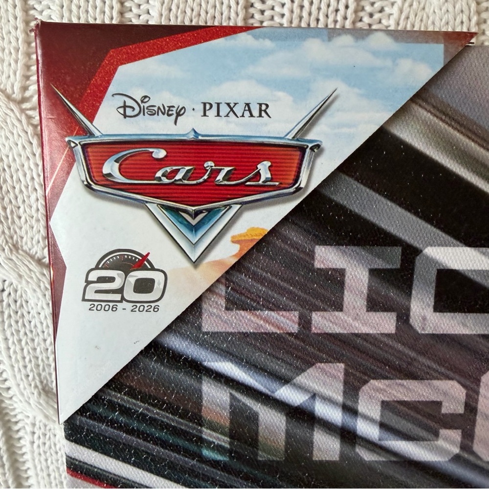 Disney Pixar Cars Canvas Wall Art Decor NEW Lightning McQueen Boy Room LMQ 95 - Picture 2 of 8